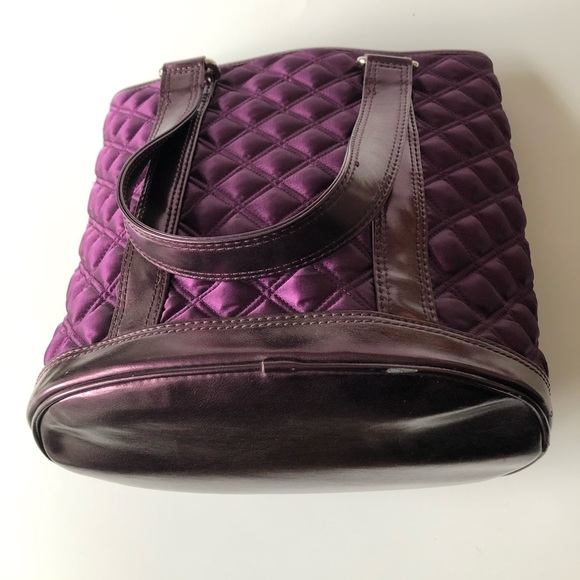 Marc by Marc Jacobs purple quilted purse - Picture 2 of 3